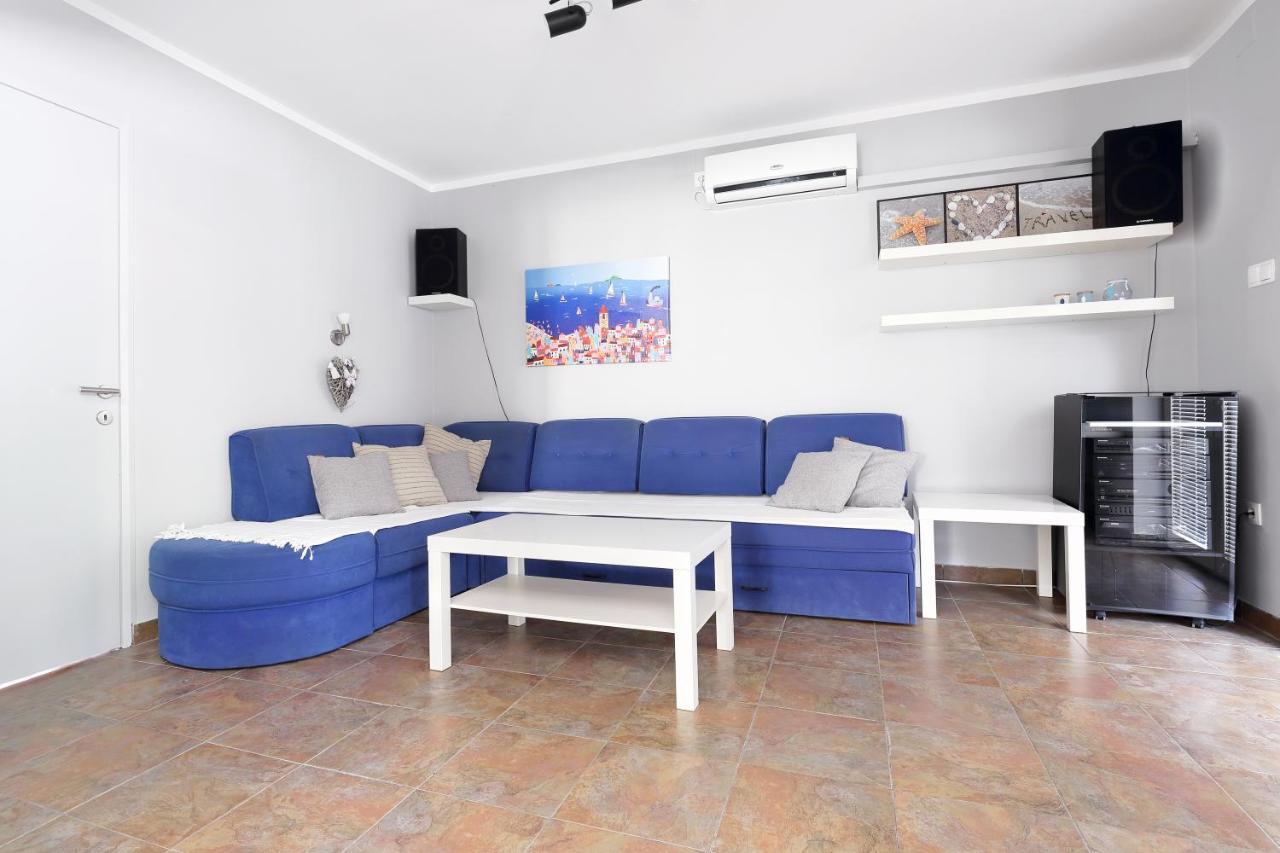 Apartman Don Pag Town Bagian luar foto
