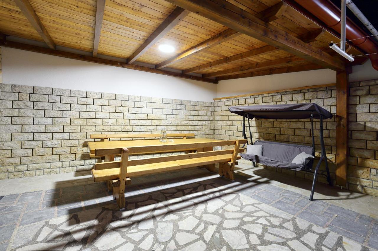 Apartman Don Pag Town Bagian luar foto